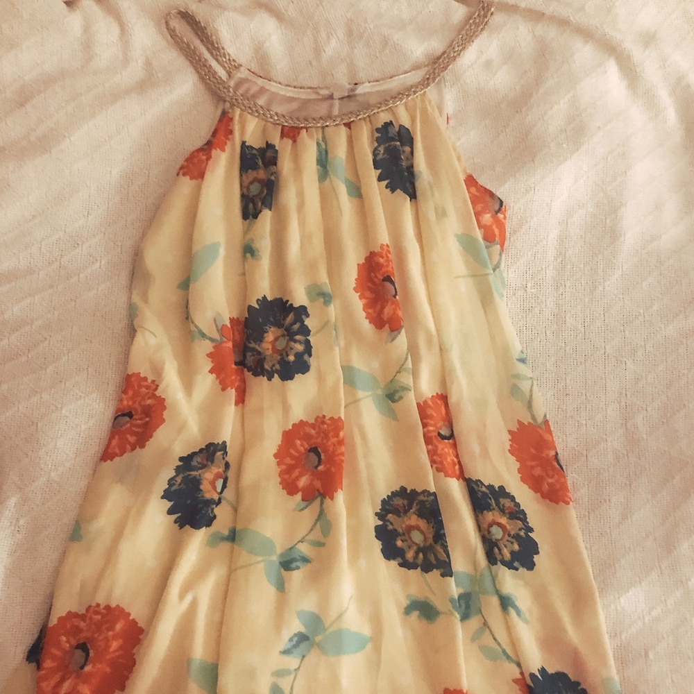 Charming Charlie pale yellow flowy dress- size M